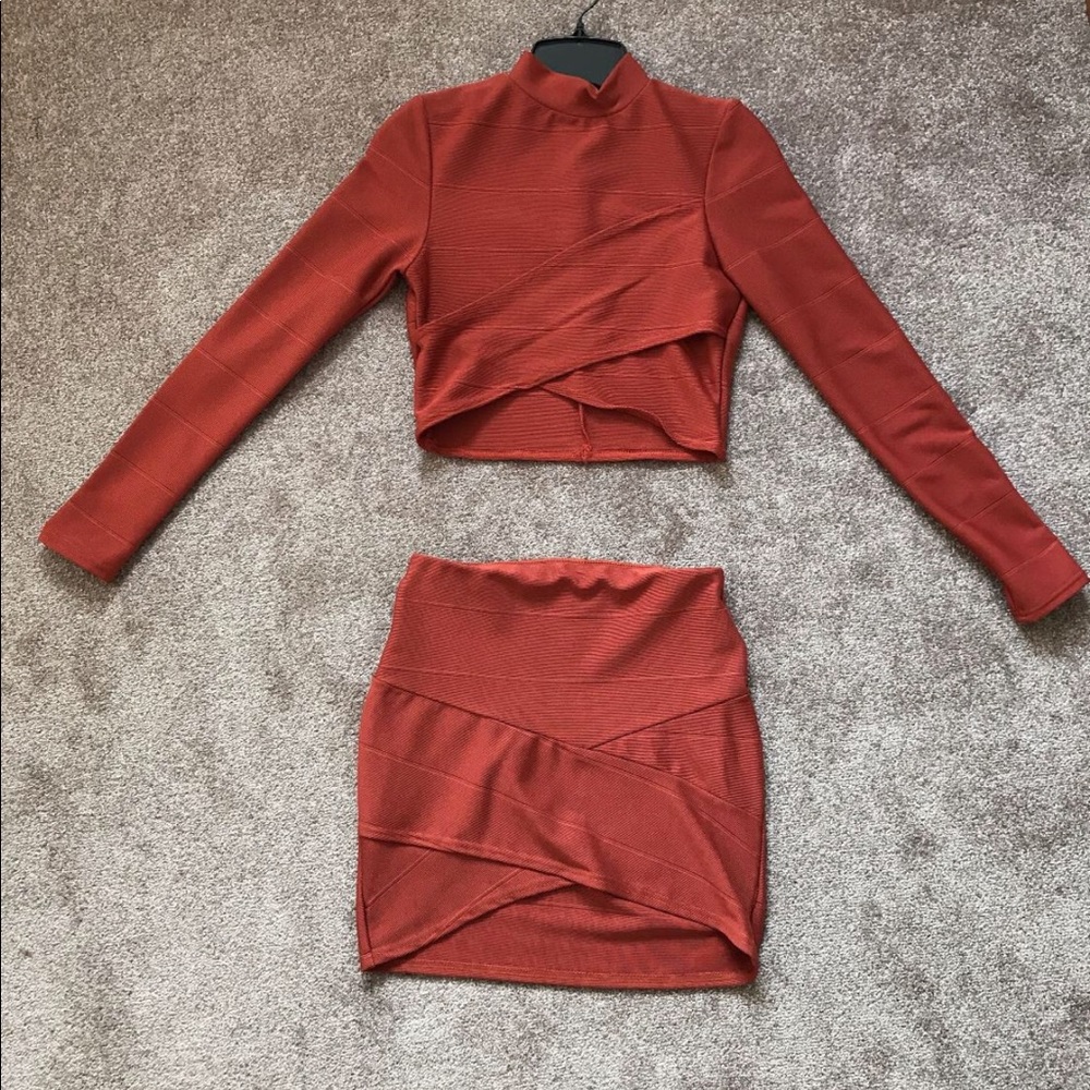 Missguided two piece skirt set w/ long sleeved top